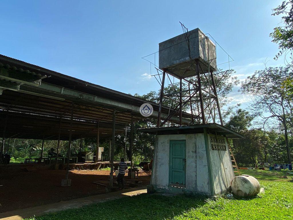 2.8 HA Finca con Galeras de Aserrado, ubicación cerca a Paso Canoas
